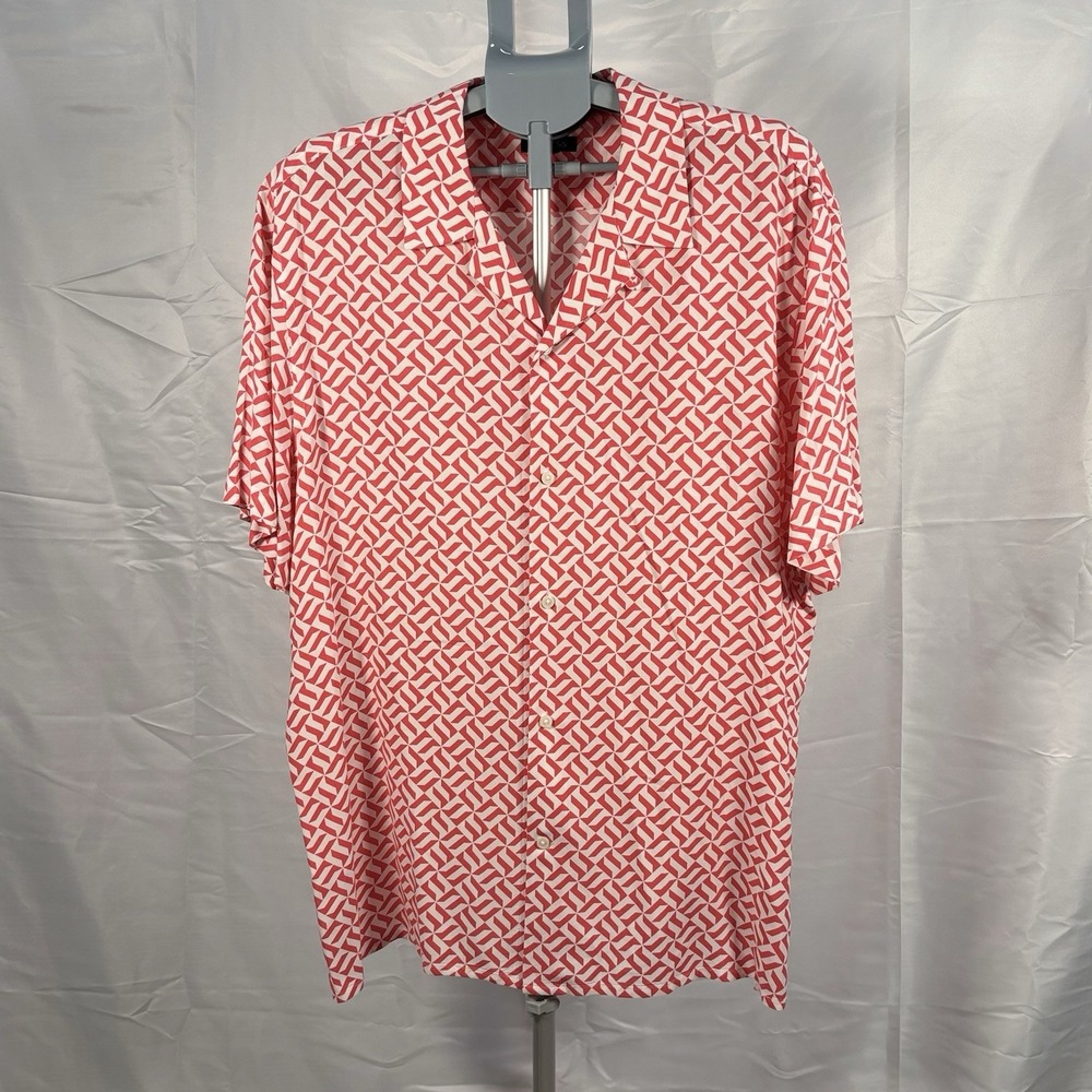 Express Men’s Short Sleeve Button Shirt. Size XL EUC Dark Pink Geometric